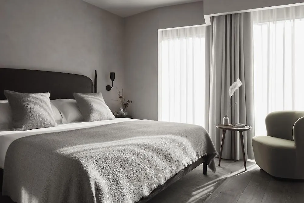 The Stratford, Autograph Collection Hotell London