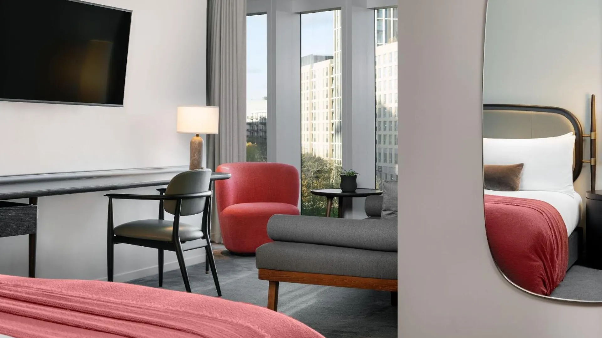 The Stratford, Autograph Collection Hotell London