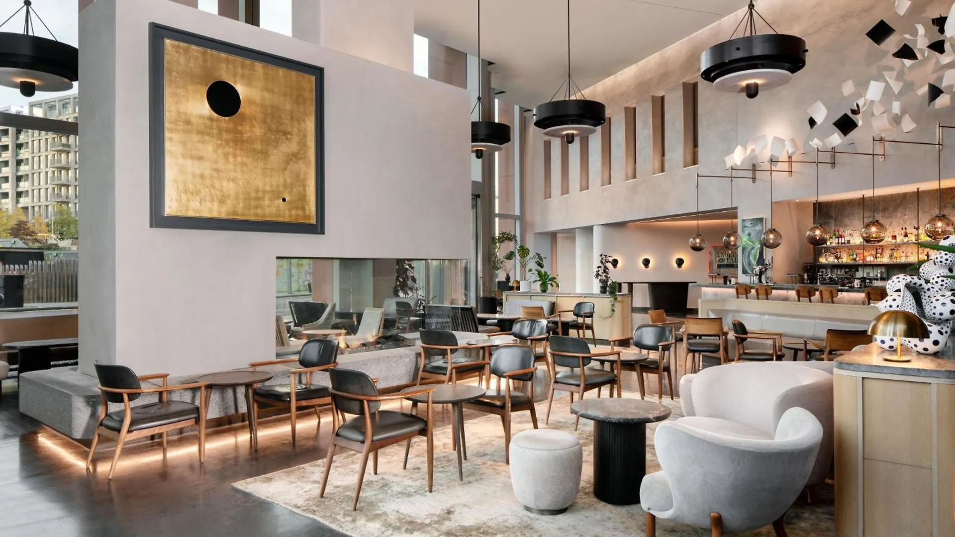 The Stratford, Autograph Collection Hotell London