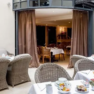 **** Hotell Chateaubriand Frankrike
