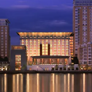 ***** Hotel Canary Riverside Plaza Großbritannien