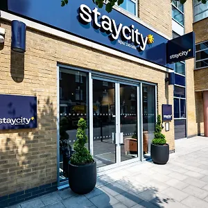 Апарт-отель Staycity Greenwich High Road